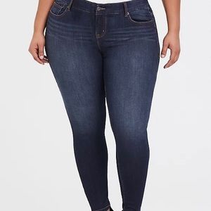Torrid bombshell skinny jean 14R